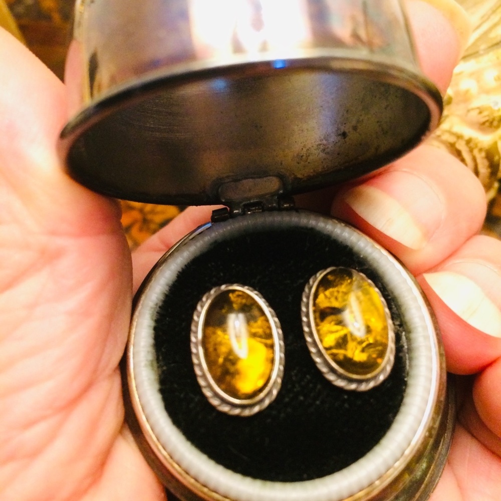 Ladies Marcasite gem earrings, lovely detailing